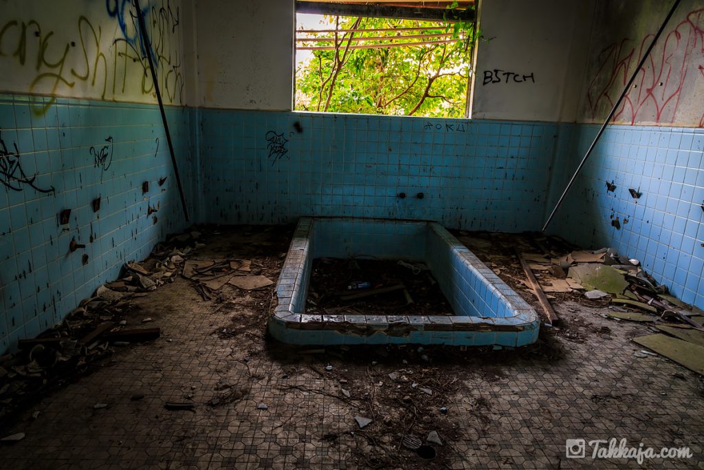 中城高原ホテル　沖縄　廃墟